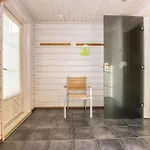 Aurinko-saaga 4 Paritalo By Interhome