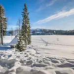 Hébergement de vacances Aurinko-saaga 4 Paritalo By Interhome