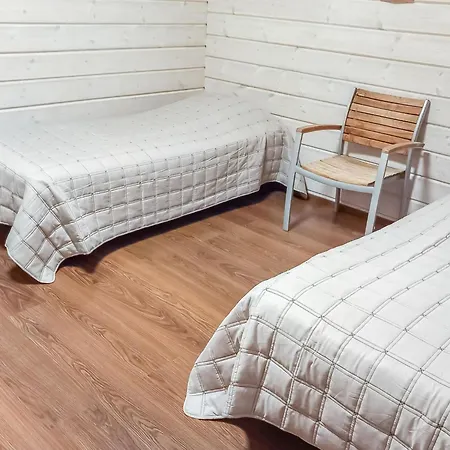 Aurinko-saaga 4 Paritalo By Interhome Hyrynsalmi