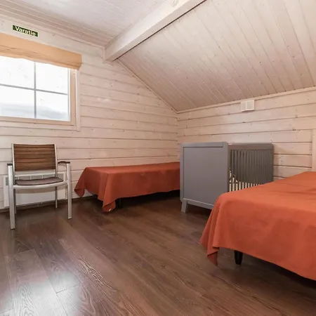 בית נופש Aurinko-saaga 4 Paritalo By Interhome