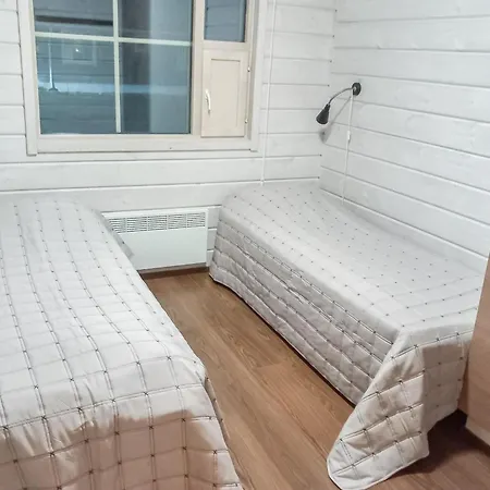 Aurinko-saaga 4 Paritalo By Interhome בית נופש Hyrynsalmi